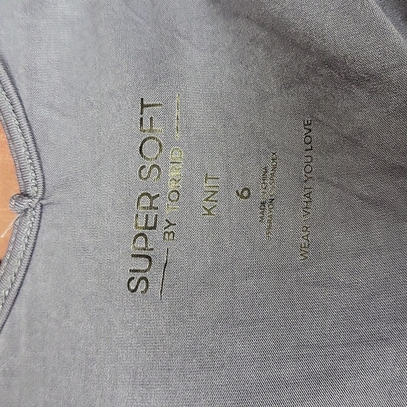 SIZE 6x - NWT Torrid Midi Super Soft Dolman Sleeve Dress - Picture 3 of 5